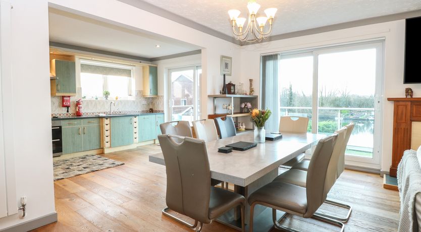 Photo of White Gables