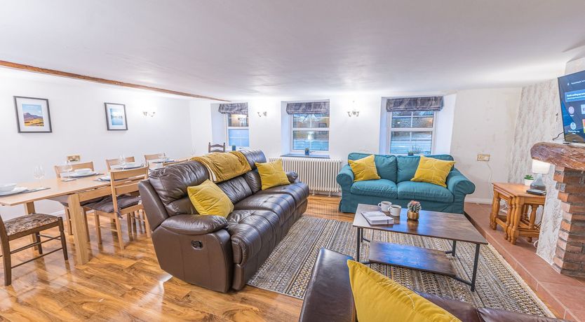 Photo of Lakeland View