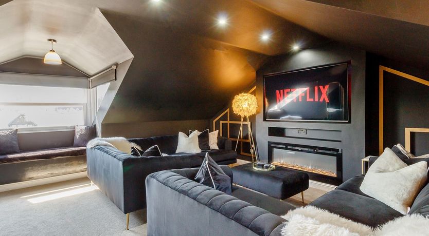 Photo of Queen Elizabeth Suite