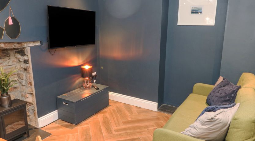 Photo of Min-Y-Ffordd