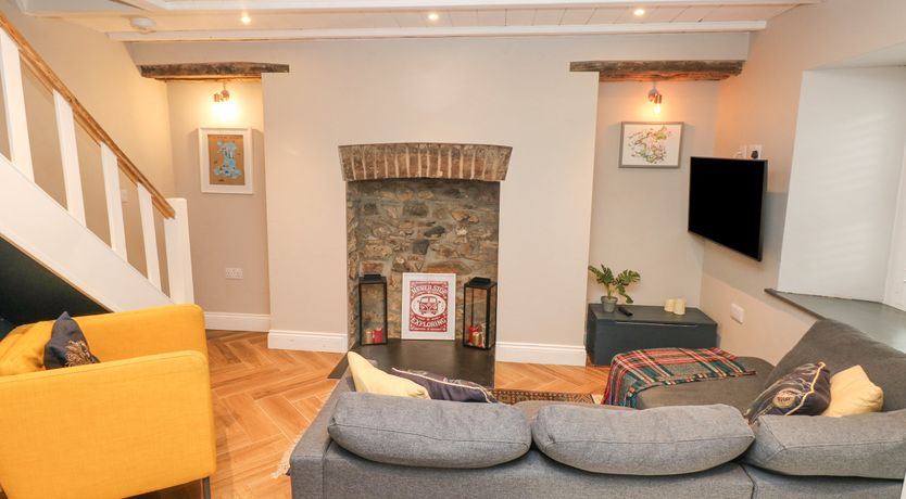 Photo of Min-Y-Ffordd