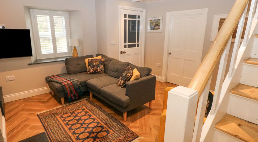 Photo of Min-Y-Ffordd