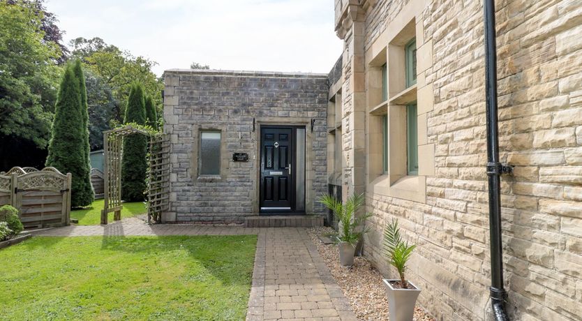 Photo of Walworth Castle Lodge