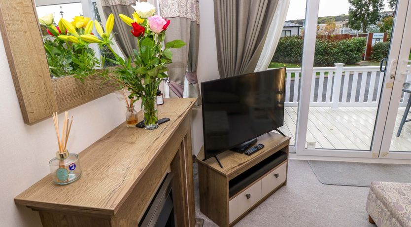 Photo of 117 Crosswinds