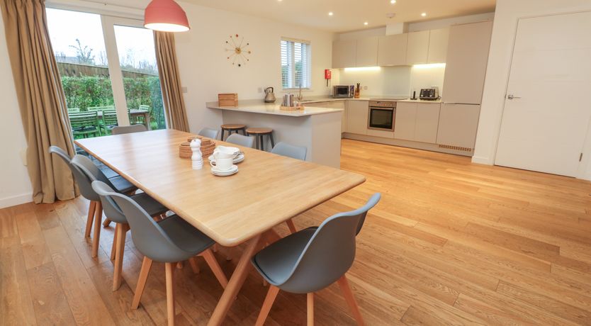 Photo of Una, Lodge 73