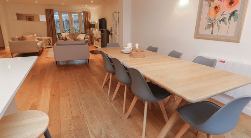 Photo of Una, Lodge 73