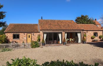 The Cottage at Grange Farm Barns Holiday Home