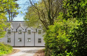 Garden Cottage - Rhoscolyn Holiday Home