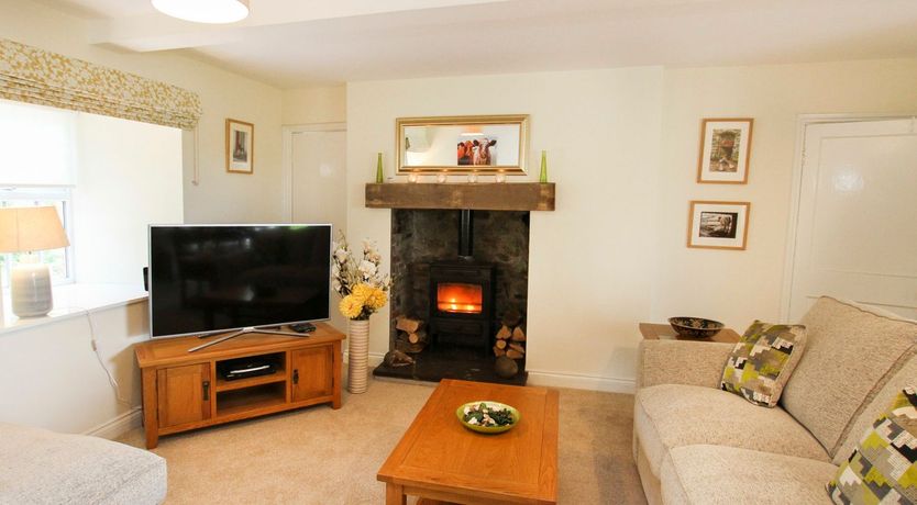 Photo of Garden Cottage - Rhoscolyn