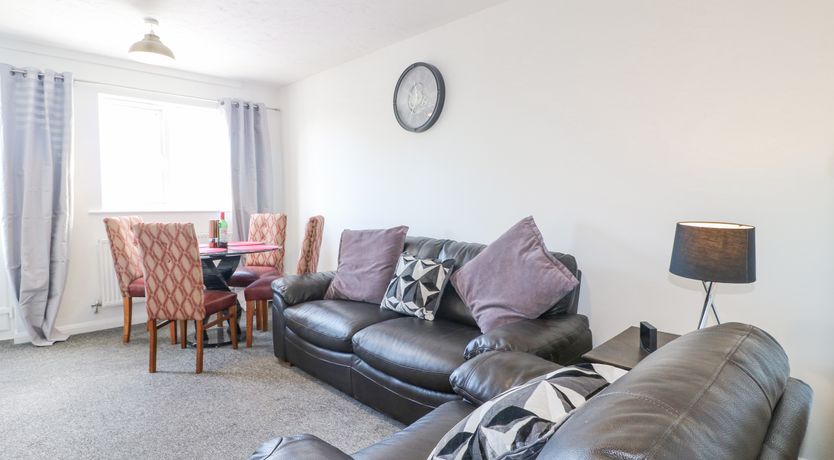 Photo of 62 Heritage Dr