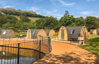 Dovestone Pod 21 Holiday Home