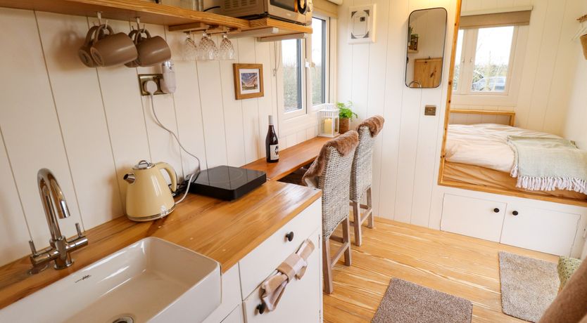 Photo of Shepherds Hut - Ash