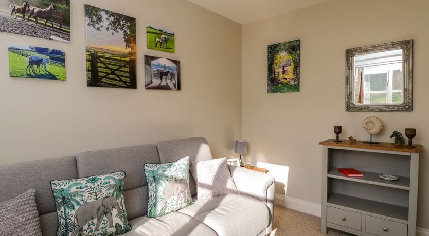 Photo of Clarendon  Annex