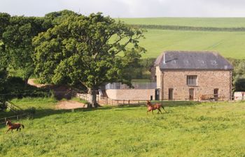 Swallows Reach Holiday Home