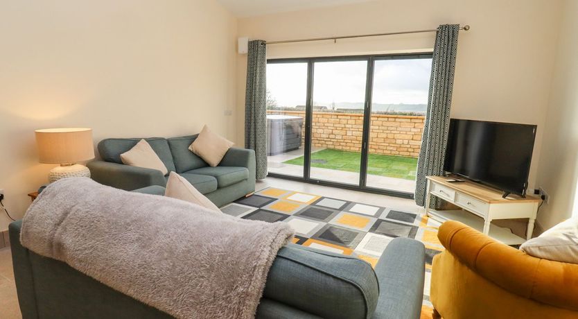 Photo of Bears Court North Barn 1