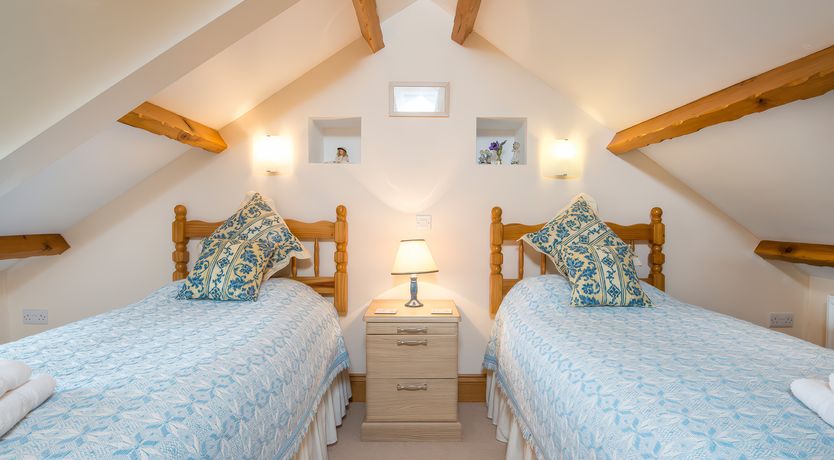 Photo of Hirwaun Cottage