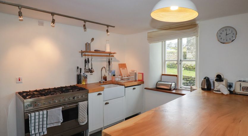 Photo of Poldue House