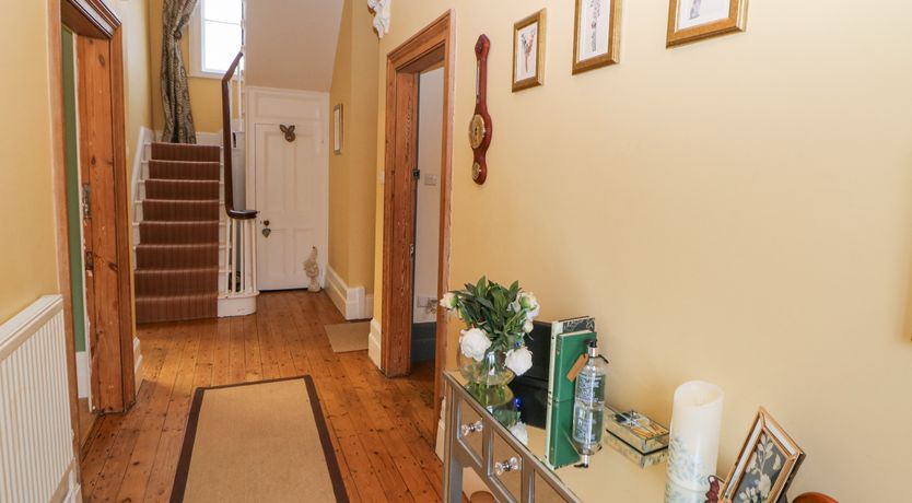 Photo of Deeley House