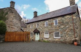 Photo of cader-cottage