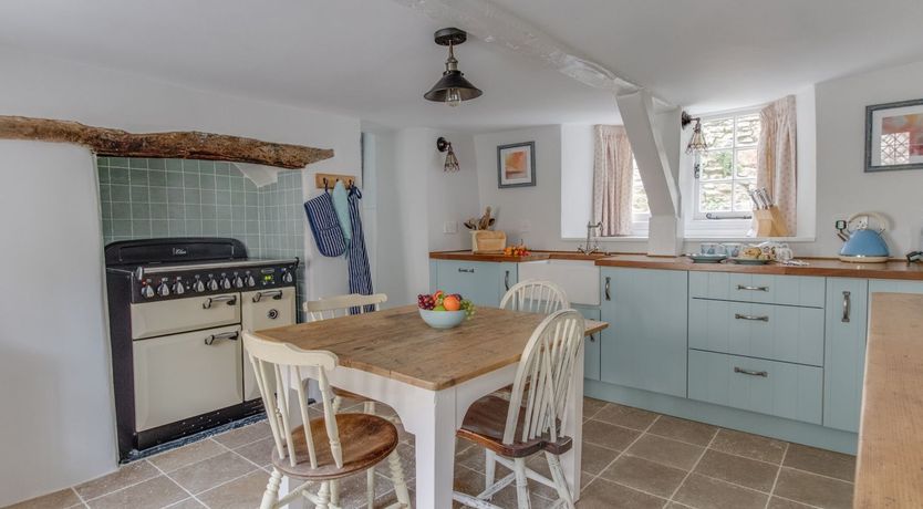 Photo of Amy Cottage