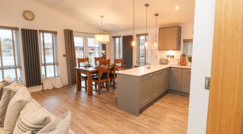 Photo of 12A Lake Escape