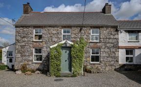 Photo of Upper Calffield Farmhouse