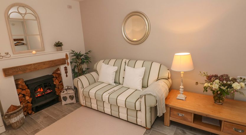 Photo of Little Cloud