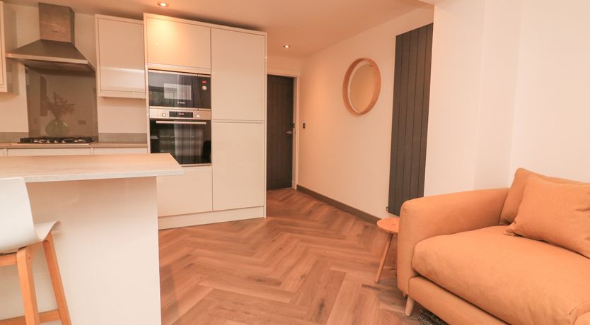 Photo of Capton Snug