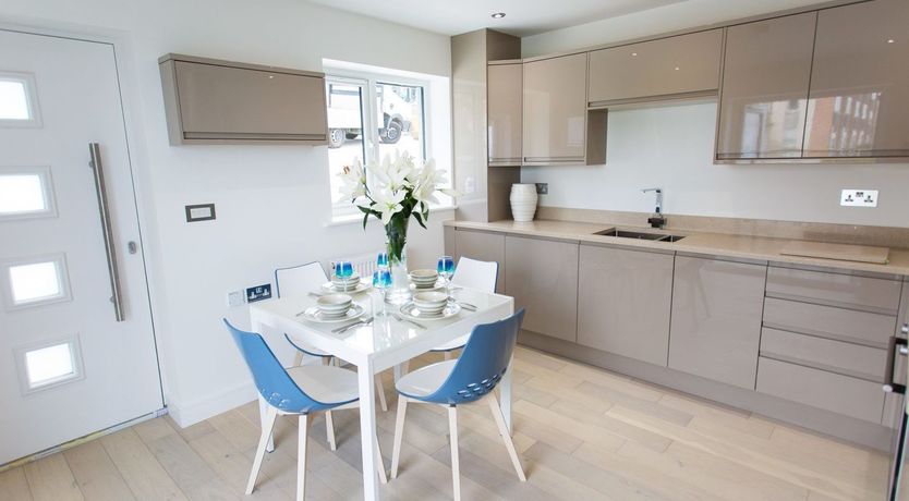 Photo of 7 Atlantic Watch