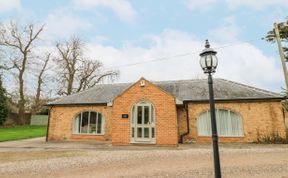 Photo of Walworth Castle Holiday Cottage