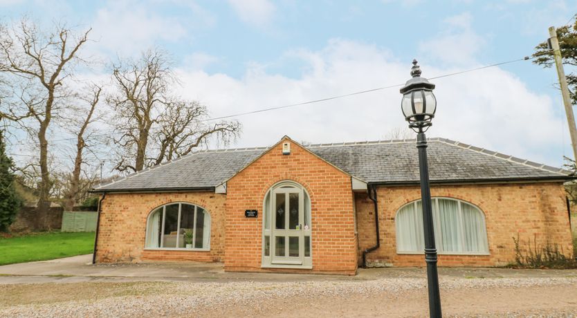 Photo of Walworth Castle Holiday Cottage