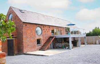 Millstone Cottages - Breidden View Holiday Home