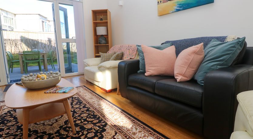 Photo of Una, Lodge 70