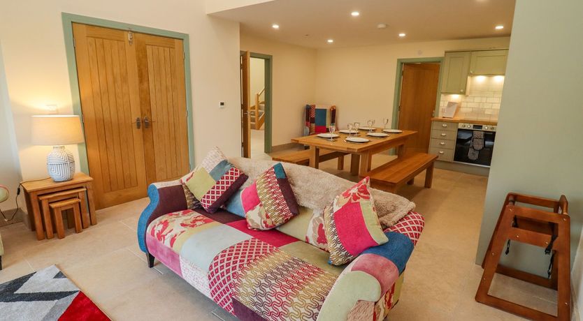 Photo of Bears Court North Barn 2