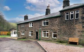 Photo of Dovestone Cottage