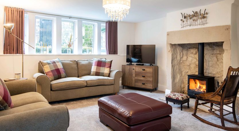 Photo of Dovestone Cottage