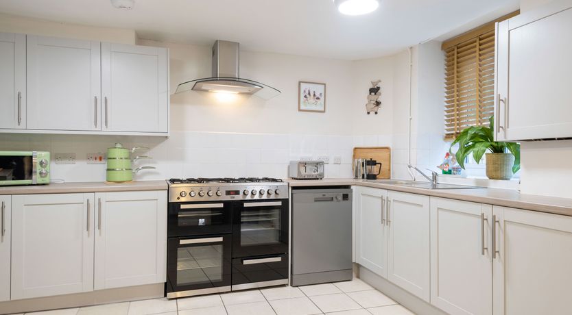 Photo of Dovestone Cottage