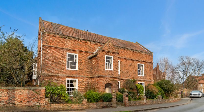 Photo of 1 The Grange