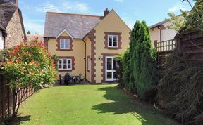 Photo of Moonfleet Cottage