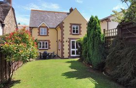 Photo of moonfleet-cottage