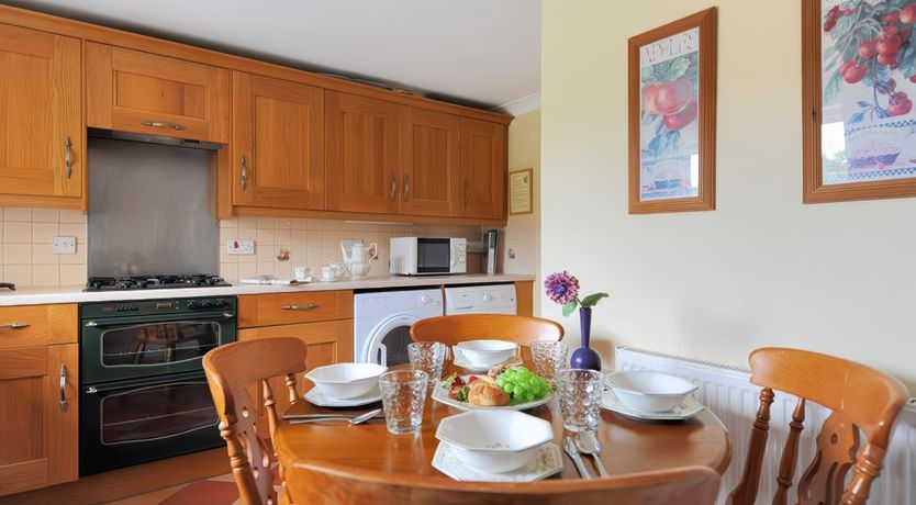 Photo of Moonfleet Cottage