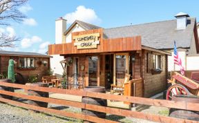 Photo of Whiskey Creek Cabin