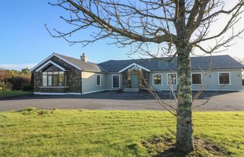 Beach Row Holiday Home