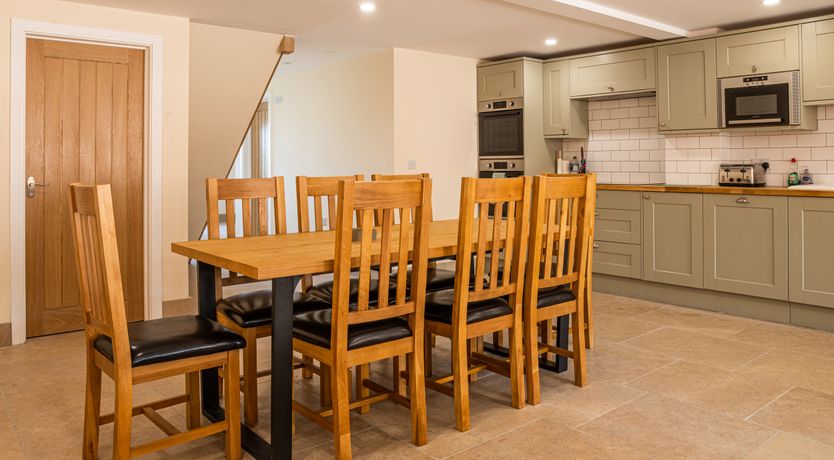 Photo of Bears Court North Barn 6