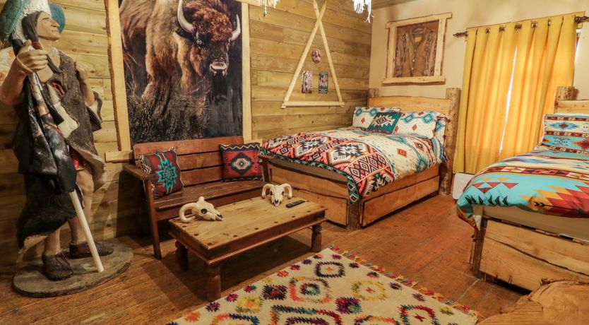 Photo of Apache Falls Lodge