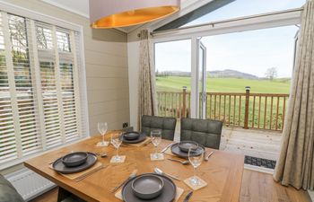 Seren Lodge Holiday Home