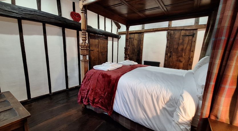 Photo of Field House