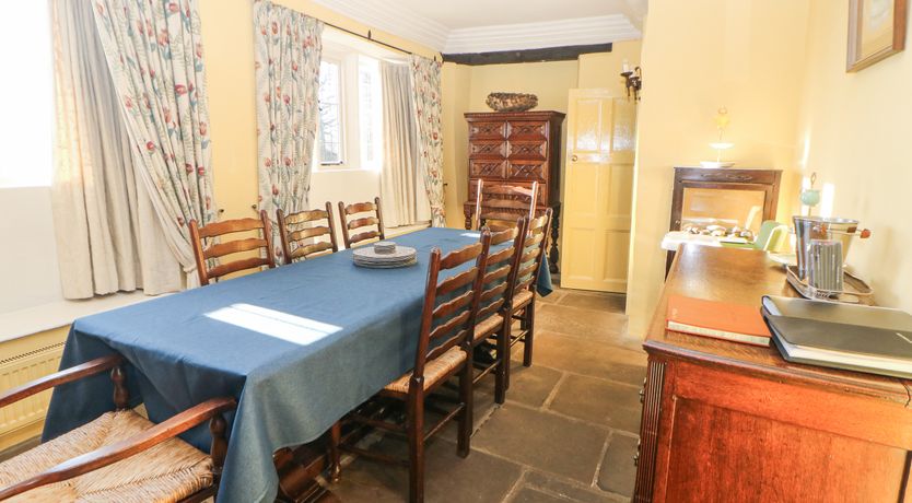 Photo of Old Manor House