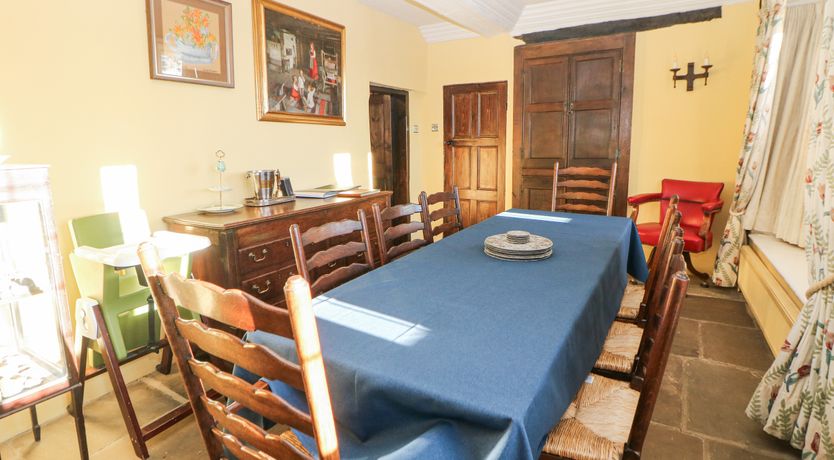 Photo of Old Manor House