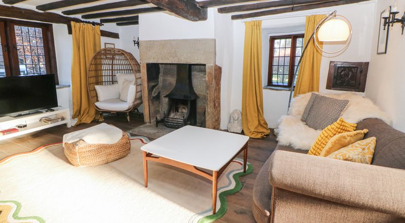 Photo of Old Manor House